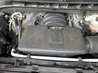 2021 GMC Yukon SLT z VIN 1GKS2BKD5MR247373, wystawiony jako Copart lot #53652955 z przebiegiem 64 240 mil mil oraz Szkoda całkowita • Salvage title. Historia ofert i sprzedaży dostępna na DreamBid. Obrazek 16.