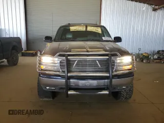 2004 GMC Yukon SLE with VIN 1GKEK13T94J210449, listed as a Copart auction lot 48024255 with 262,562 mi miles and Clean Title. Bid and sale history available at carsss.com. Image 5.