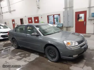 2004 Chevrolet Malibu LT with VIN 1G1ZU54884F204047, listed as a IAAI auction lot 41735285 with 104,781 mi miles. Bid and sale history available at carsss.com. Image 1.