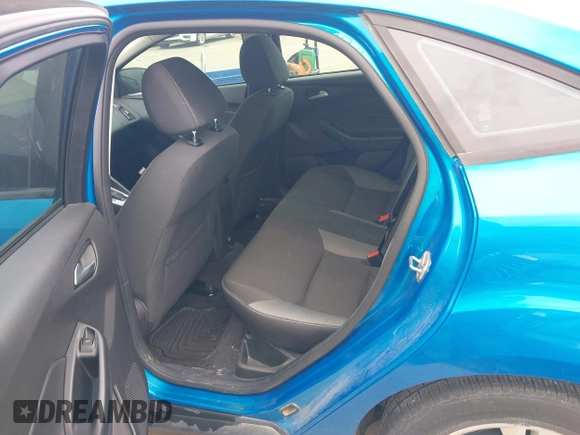 2014 Ford Focus SE with VIN 1FADP3F29EL122925, listed as a IAAI auction lot 42044004 with 216,490 mi miles. Bid and sale history available at carsss.com. Image 8.