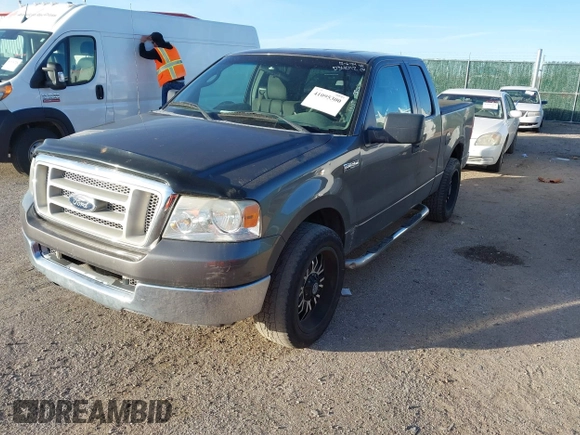 2005 Ford F-150 STX with VIN 1FTRX12W15KD34012, listed as a IAAI auction lot 41095300 with 178,984 mi miles. Bid and sale history available at carsss.com. Image 2.