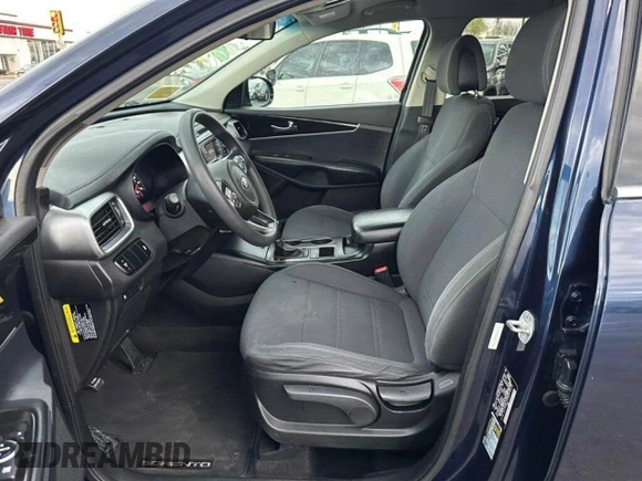 2016 Kia Sorento LX with VIN 5XYPGDA5XGG142632, listed as a Copart auction lot 54625695 with 146,966 mi miles and Clean Title. Bid and sale history available at carsss.com. Image 5.
