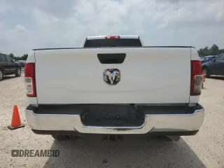 2021 Ram 2500 Tradesman z VIN 3C6UR4HJ7MG674067, wystawiony jako Copart lot #57475604 z przebiegiem 54 009 mil mil oraz Szkoda całkowita • Salvage title. Historia ofert i sprzedaży dostępna na DreamBid. Obrazek 6.