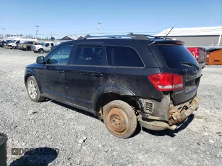 2013 Dodge Journey Crew with VIN 3C4PDCCG1DT655578, listed as a Copart auction lot 53799934 with 173,332 mi miles and Clean title. Bid and sale history available at DreamBid. Image 2.