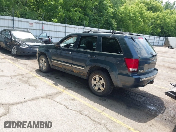 2007 Jeep Grand Cherokee Limited with VIN 1J8HR58227C561149, listed as a IAAI auction lot 42542789 with 250,790 mi miles and . Bid and sale history available at DreamBid. Image 3.