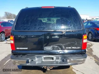 2003 Chevrolet Tahoe LS with VIN 1GNEC13V63R245581, listed as a IAAI auction lot 41599241 with 234,028 mi miles. Bid and sale history available at carsss.com. Image 16.