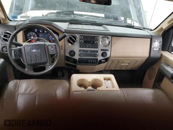 2013 Ford F-350 XL с VIN 1FT8X3BTXDEA58701, выставлен на аукционе Copart как лот 42200085 с пробегом 167 680 миль миль и Списание • Salvage title. История ставок и продаж доступна на DreamBid. Изображение 8.