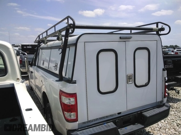 2022 Ford F-150 XL with VIN 1FTMF1CB0NKD24628, listed as a Copart auction lot 47822995 with 34,664 mi miles and Salvage Title. Bid and sale history available at carsss.com. Image 2.