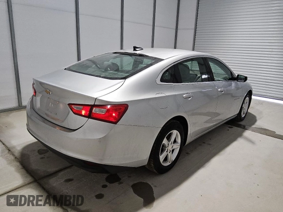 2020 Chevrolet Malibu LS with VIN 1G1ZC5ST8LF080113, listed as a Copart auction lot 53804075 with 194,064 mi miles and Clean Title. Bid and sale history available at DreamBid. Image 3.