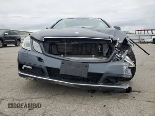 2010 Mercedes-Benz E 350 z VIN WDDKJ5GB0AF039816, wystawiony jako Copart lot #51102945 z przebiegiem 91 088 mil mil oraz Szkoda całkowita • Salvage title. Historia ofert i sprzedaży dostępna na DreamBid. Obrazek 5.