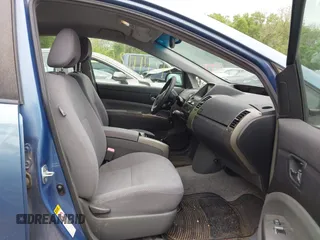 2009 Toyota Prius with VIN JTDKB20U397854647, listed as a IAAI auction lot 42141120 with 266,124 mi miles. Bid and sale history available at carsss.com. Image 8.