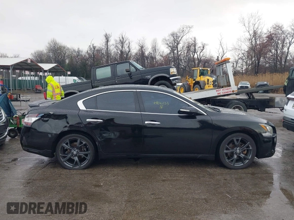 2014 Nissan Maxima SV with VIN 1N4AA5AP6EC437992, listed as a IAAI auction lot 41856233 with 69,059 mi miles and . Bid and sale history available at DreamBid. Image 13.