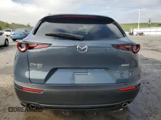 2022 Mazda CX-30 S Carbon Edition z VIN 3MVDMBCLXNM450913, wystawiony jako Copart lot #58537815 z przebiegiem 22 756 mil mil oraz Szkoda całkowita • Salvage title. Historia ofert i sprzedaży dostępna na DreamBid. Obrazek 6.