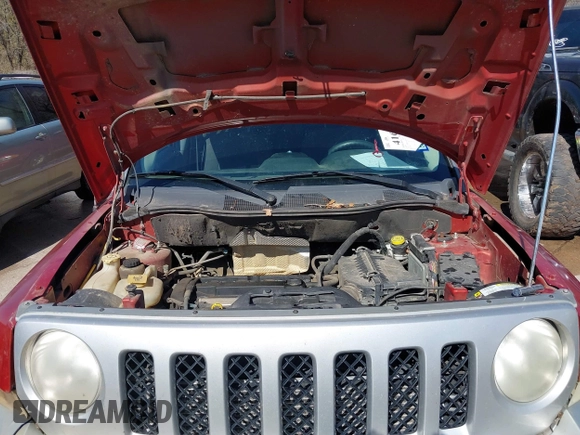 2010 Jeep Patriot Sport with VIN 1J4NT2GA3AD518535, listed as a IAAI auction lot 41638296 with 229,435 mi miles. Bid and sale history available at carsss.com. Image 10.