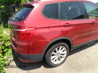 2014 BMW X3 xDrive28i z VIN 5UXWX9C58E0D33105, wystawiony jako IAAI lot #42427201 z przebiegiem 68 249 mil mil oraz . Historia ofert i sprzedaży dostępna na DreamBid. Obrazek 4.