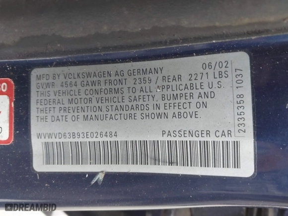 2003 Volkswagen Passat GLS with VIN WVWVD63B93E026484, listed as a IAAI auction lot 41071543 with 172,538 mi miles. Bid and sale history available at carsss.com. Image 9.