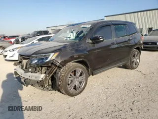 2020 Honda Passport EX-L z VIN 5FNYF7H58LB005687, wystawiony jako Copart lot #48976055 z przebiegiem 63 015 mil mil oraz Szkody całkowita. Historia ofert i sprzedaży dostępna na DreamBid. Obrazek 1.