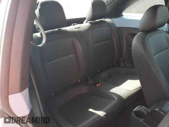 2014 Volkswagen Beetle 2.5L w/Sun with VIN 3VWJP7AT8EM633476, listed as a Copart auction lot 53447715 with 120,074 mi miles and Salvage Title. Bid and sale history available at DreamBid. Image 10.