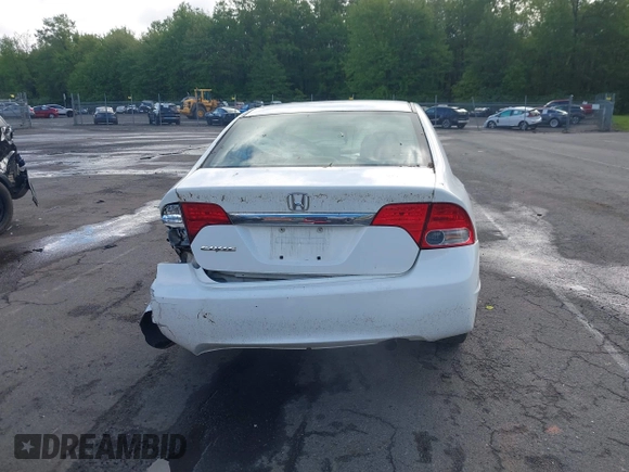 2009 Honda Civic LX z VIN 2HGFA16569H342000, wystawiony jako IAAI lot #42340919 z przebiegiem 214 370 mil mil oraz . Historia ofert i sprzedaży dostępna na DreamBid. Obrazek 17.
