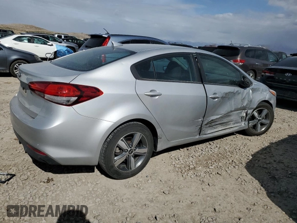 2018 Kia Forte LX with VIN 3KPFL4A70JE214421, listed as a Copart auction lot 47562495 with 86,213 mi miles and Salvage Title. Bid and sale history available at carsss.com. Image 3.