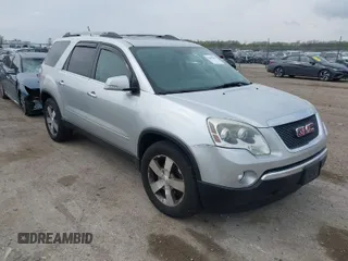 2010 GMC Acadia SLT1 with VIN 1GKLVMED2AJ134252, listed as a IAAI auction lot 42067491 with 174,278 mi miles. Bid and sale history available at carsss.com. Image 1.