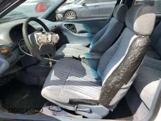 1996 Chevrolet Beretta z VIN 1G1LV1544TY111262, wystawiony jako Copart lot #66693544 z przebiegiem 160 485 mil mil oraz Szkoda całkowita • Salvage title. Historia ofert i sprzedaży dostępna na DreamBid. Obrazek 7.