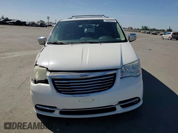 2011 Chrysler Town & Country Touring L z VIN 2A4RR8DG6BR702751, wystawiony jako Copart lot #58541045 z przebiegiem 170 144 mil mil oraz Szkoda całkowita • Salvage title. Historia ofert i sprzedaży dostępna na DreamBid. Obrazek 14.