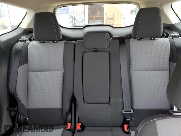 2018 Ford Escape SE z VIN 1FMCU9GD4JUA95666, wystawiony jako Copart lot #55767485 z przebiegiem 60 743 mil mil oraz Nie do naprawy • Non repairable. Historia ofert i sprzedaży dostępna na DreamBid. Obrazek 10.