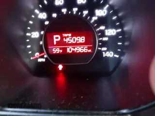 2016 Kia Soul + z VIN KNDJP3A52G7348816, wystawiony jako IAAI lot #41531720 z przebiegiem 104 966 mil mil oraz . Historia ofert i sprzedaży dostępna na DreamBid. Obrazek 15.