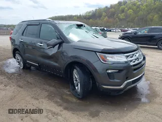 2018 Ford Explorer Limited z VIN 1FM5K8F88JGC24861, wystawiony jako IAAI lot #42075574 z przebiegiem 85 785 mil mil oraz . Historia ofert i sprzedaży dostępna na DreamBid. Obrazek 1.