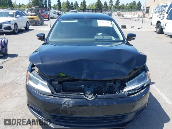 2012 Volkswagen Jetta SE z VIN 3VWDP7AJ6CM373247, wystawiony jako IAAI lot #42287269 z przebiegiem 110 874 mil mil oraz . Historia ofert i sprzedaży dostępna na DreamBid. Obrazek 12.
