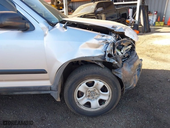 2005 Honda CR-V LX with VIN JHLRD78555C052043, listed as a IAAI auction lot 41156979 with 189,399 mi miles. Bid and sale history available at carsss.com. Image 12.