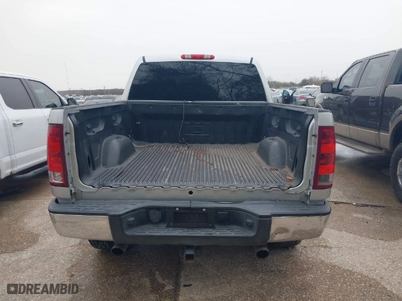 2011 GMC Sierra 1500 SLE with VIN 3GTP1VE05BG313366, listed as a IAAI auction lot 41746984 with 236,136 mi miles. Bid and sale history available at carsss.com. Image 16.
