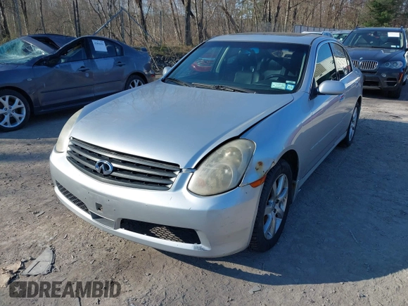 2006 Infiniti G35 with VIN JNKCV51F56M615982, listed as a IAAI auction lot 42110251 with 184,107 mi miles. Bid and sale history available at carsss.com. Image 6.