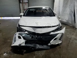 2021 Toyota Prius LE with VIN JTDKAMFP3M3176000, listed as a Copart auction lot 59836145 with 75,196 mi miles and Clean title. Bid and sale history available at DreamBid. Image 5.