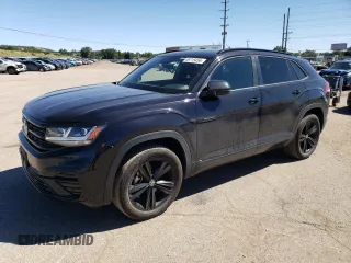 2023 Volkswagen Atlas 2.0T SEL R-Line Black z VIN 1V2SC2CA7PC209436, wystawiony jako Copart lot #69715454 z przebiegiem 15 484 mil mil oraz Czysty tytuł • Clean title. Historia ofert i sprzedaży dostępna na DreamBid. Obrazek 1.