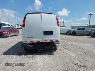 2020 Chevrolet Express Cargo with VIN 1GCWGAFG8L1173280, listed as a IAAI auction lot 42434124 with 157,399 mi miles and . Bid and sale history available at DreamBid. Image 16.