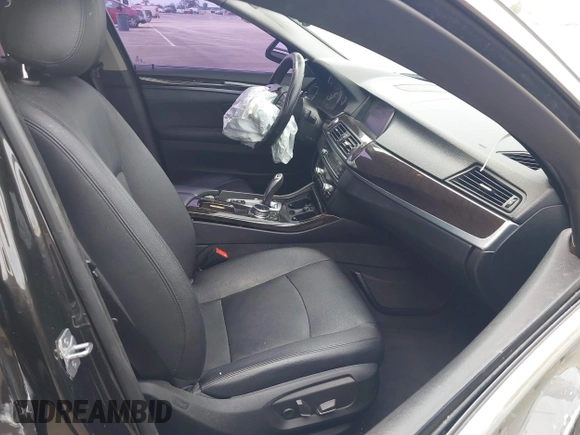 2014 BMW 5 Series 528i with VIN WBA5A5C52ED503033, listed as a IAAI auction lot 41562997 with 127,564 mi miles. Bid and sale history available at carsss.com. Image 5.