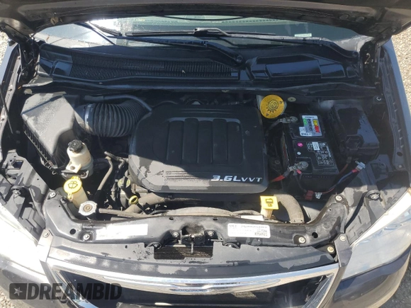 2015 Chrysler Town & Country Touring with VIN 2C4RC1BG1FR664952, listed as a Copart auction lot 53633175 with 161,020 mi miles and Salvage Title. Bid and sale history available at DreamBid. Image 12.