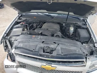 2013 Chevrolet Tahoe LT with VIN 1GNSCBE09DR357304, listed as a IAAI auction lot 42361887 with 96,229 mi miles and . Bid and sale history available at DreamBid. Image 10.