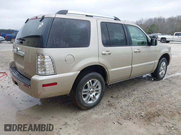 2007 Mercury Mountaineer Premier with VIN 4M2EU38E77UJ06759, listed as a IAAI auction lot 41801817 with 203,229 mi miles. Bid and sale history available at carsss.com. Image 4.