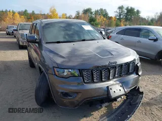2020 Jeep Grand Cherokee Altitude with VIN 1C4RJFAG6LC207207, listed as a IAAI auction lot 40666503 with 42,183 mi miles. Bid and sale history available at carsss.com. Image 1.
