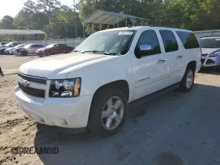 2008 Chevrolet Suburban LT w/2LT with VIN 3GNFC16038G200111, listed as a Copart auction lot 54921175 with 490,511 mi miles and Clean Title. Bid and sale history available at carsss.com. Image 1.