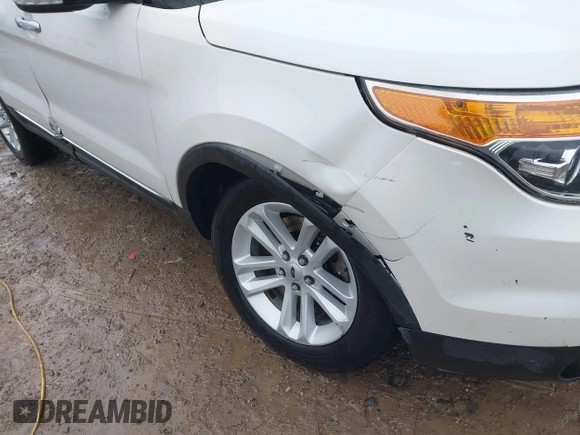 2014 Ford Explorer XLT with VIN 1FM5K8D86EGB99936, listed as a IAAI auction lot 41631657 with 141,097 mi miles and . Bid and sale history available at carsss.com. Image 6.