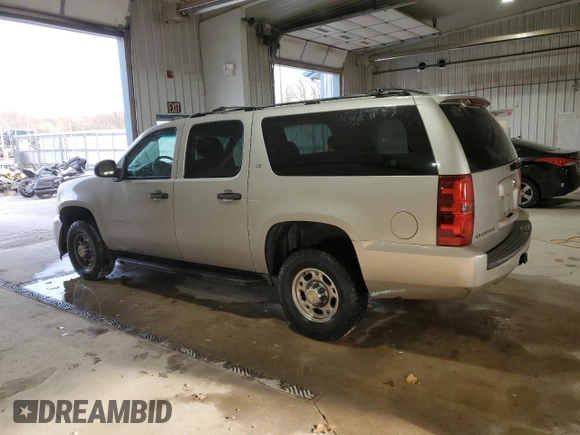 2008 Chevrolet Suburban Commercial with VIN 3GNGK26K28G309111, listed as a Copart auction lot 80510184 with 140,242 mi miles and Salvage Title. Bid and sale history available at carsss.com. Image 2.