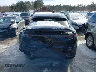 2023 Porsche Cayenne z VIN WP1BA2AY9PDA24093, wystawiony jako IAAI lot #41308909 z przebiegiem 20 160 mil mil oraz . Historia ofert i sprzedaży dostępna na DreamBid. Obrazek 16.