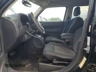 2014 Jeep Patriot Sport with VIN 1C4NJPBA1ED502288, listed as a Copart auction lot 62825715 with 87,567 mi miles and Salvage title. Bid and sale history available at DreamBid. Image 7.