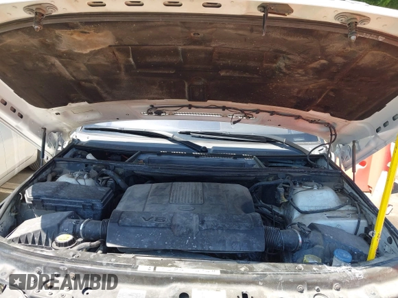 2011 Land Rover Range Rover HSE with VIN SALME1D46BA345416, listed as a IAAI auction lot 42554503 with 191,128 mi miles and . Bid and sale history available at DreamBid. Image 10.