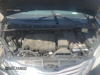 2017 Toyota Sienna XLE with VIN 5TDDZ3DC6HS186360, listed as a Copart auction lot 57504965 with 99,026 mi miles and Salvage title. Bid and sale history available at DreamBid. Image 11.