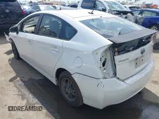 2014 Toyota Prius Four with VIN JTDKN3DU5E0368562, listed as a IAAI auction lot 41911369 with 178,888 mi miles. Bid and sale history available at carsss.com. Image 3.
